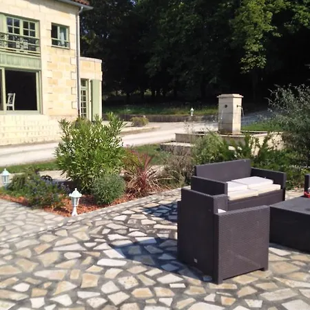 Le Clos Du - Chc Bed and Breakfast